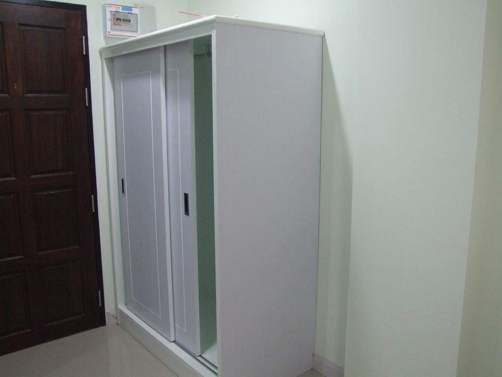 Hotel Ruan Rim Nam Roi Et Camera foto