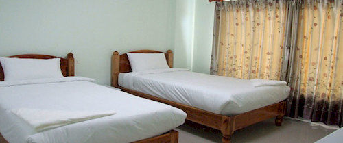 Hotel Ruan Rim Nam Roi Et Esterno foto